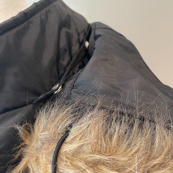 Quilted Puffer Vest with Detachable Hood with Faux Fur Trim by SO Womens Size S - Picture 7 of 16